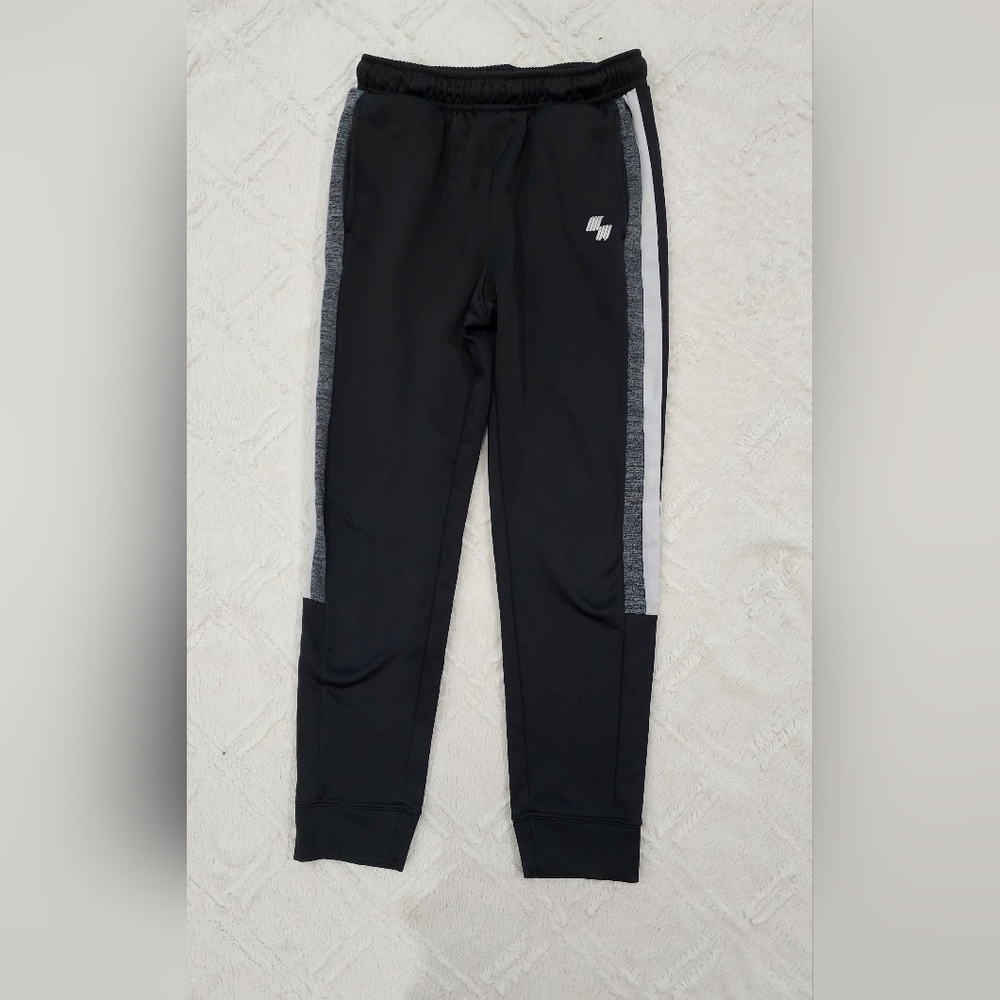 Place Sport Boys Black Activr Pant. Size: Large  10/12